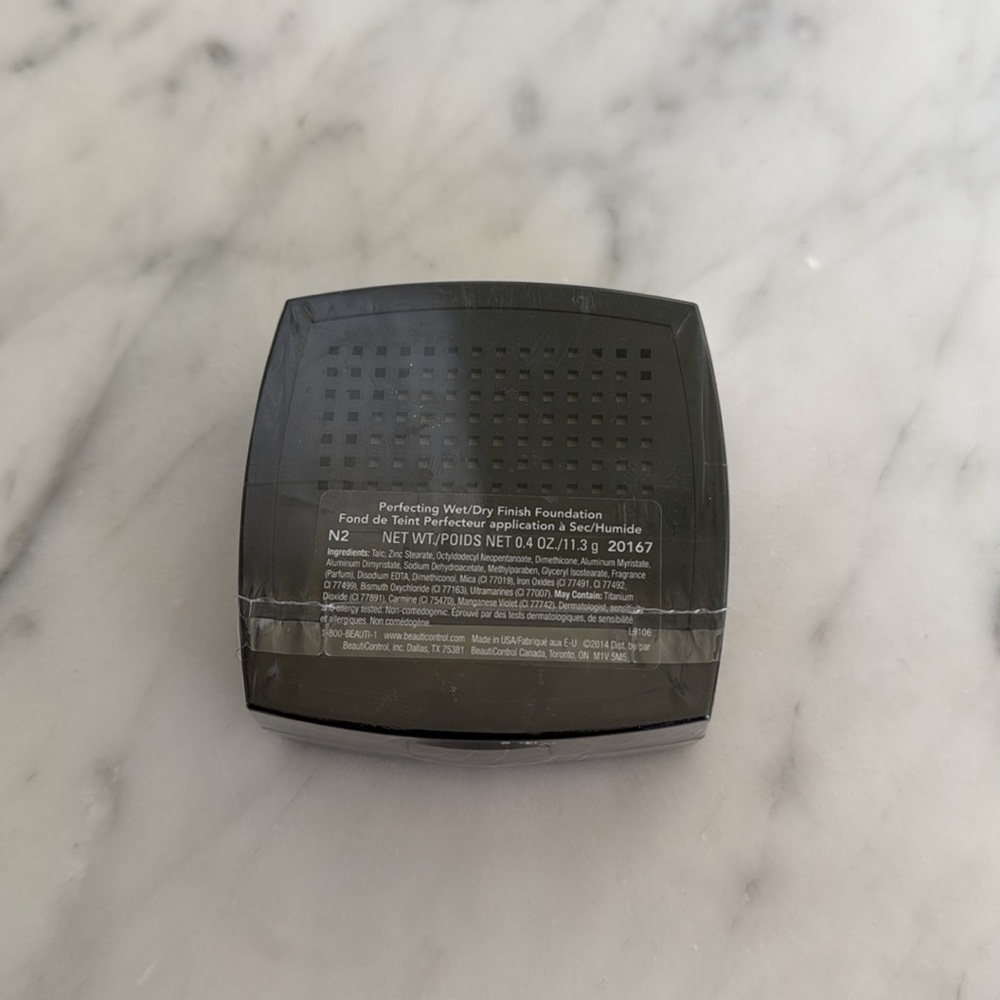 Beauticontrol Perfecting Wet Dry Finish Foundation N2
RARE - Picture 2 of 2